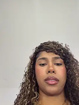 stormyy  online show from April 2026 09:06:02 PM