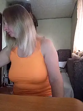 BustyBlond online show from November 2025 05:17:01 AM