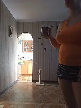 Snapshot of BustyBlond chatting on July 2026 04:30:01 AM BustyBlond online show from July 2026 04:30:01 AM