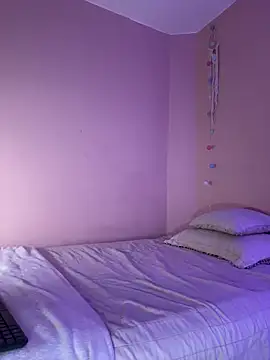 GabriSaenz online show from December 2024 08:47:02 PM