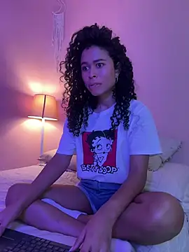 GabriSaenz online show from December 2024 08:25:02 PM