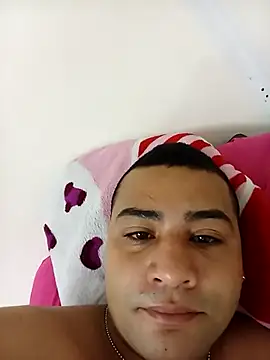 EISONREINA11 online show from October 2025 01:56:01 PM