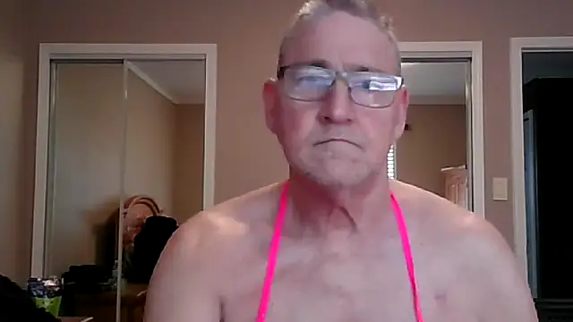 Snapshot of takeitall101 chatting on February 2026 03:45:02 PM takeitall101 online show from February 2026 03:45:02 PM