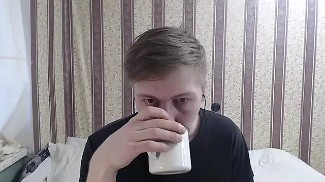 darienlarge online show from March 2025 05:57:01 AM