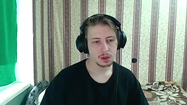 darienlarge online show from October 2025 09:21:01 AM