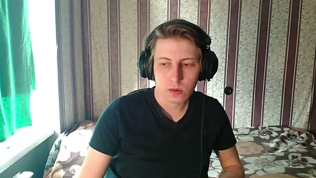 darienlarge online show from October 2025 07:29:01 AM