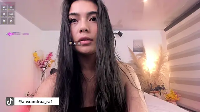 Alexandra ra online show from February 2025 04:53:01 AM