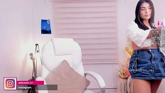 Alexandra ra online show from December 2025 08:47:02 PM