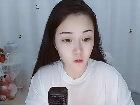 Angel-C online show from October 2025 01:33:02 AM