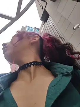  Laary online show from April 2026 07:37:01 PM