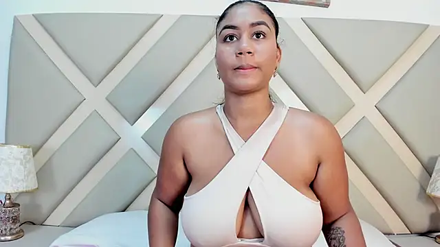 SSCARLETH  online show from February 2025 11:32:02 AM