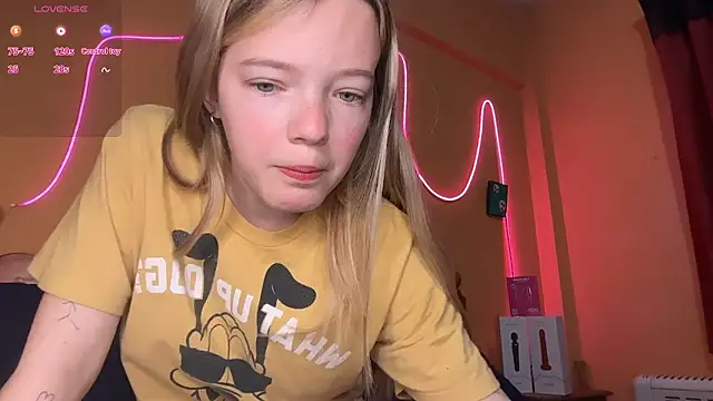 -veranito- online show from September 2025 03:06:02 AM