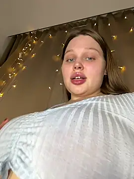 perfect sweety girl online show from February 2026 07:10:01 PM