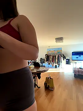 TheCinderella online show from November 2025 02:29:02 PM