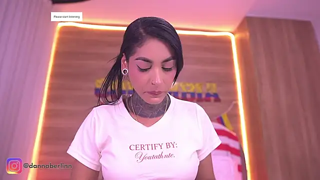 Snapshot of danna_berlin_ chatting on July 2026 07:21:01 PM danna berlin online show from July 2026 07:21:01 PM