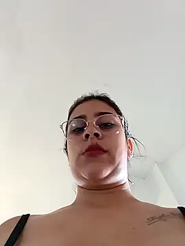 Snapshot of Latina_sexy1 chatting on February 2025 02:33:02 PM Latina sexy1 online show from February 2025 02:33:02 PM