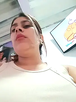 Snapshot of Latina_sexy1 chatting on October 2025 01:53:02 PM Latina sexy1 online show from October 2025 01:53:02 PM
