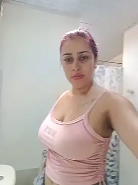 Snapshot of Latina_sexy1 chatting on May 2026 03:08:02 PM Latina sexy1 online show from May 2026 03:08:02 PM