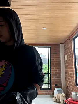 adila anich online show from November 2025 07:38:01 PM