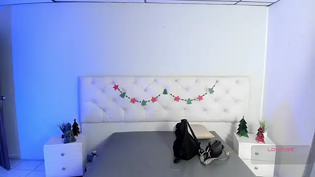 Aron cruz online show from December 2025 01:31:01 PM