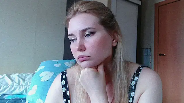 mmmPinUpGirl online show from June 2026 10:20:01 AM