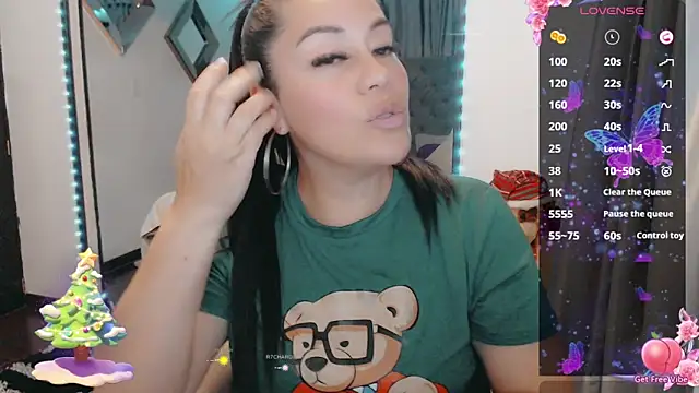 jlove bss online show from December 2024 11:45:02 PM