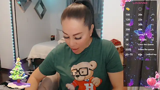 jlove bss online show from December 2024 10:58:02 PM