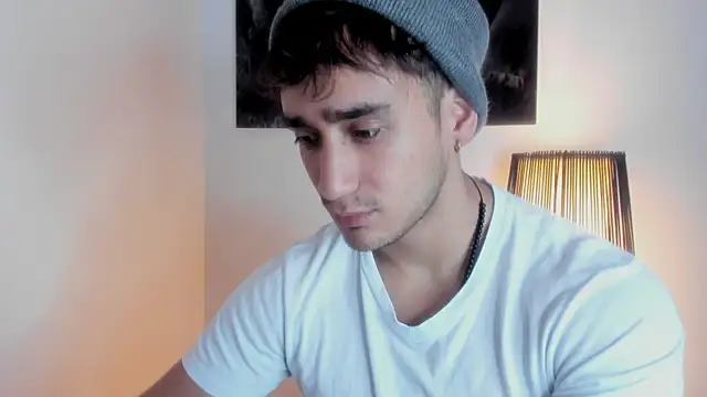 AlexRivera6 online show from October 2025 03:22:01 PM