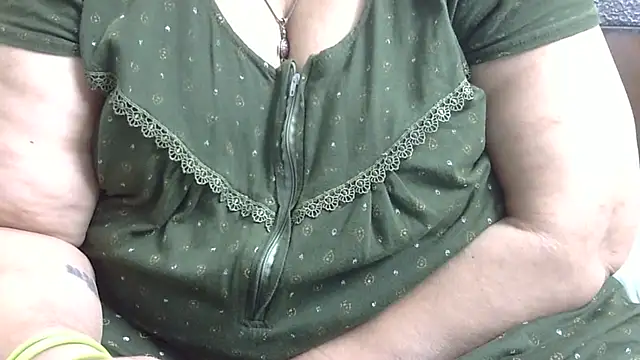Snapshot of Kavya_XX chatting on July 2026 12:07:01 PM Kavya XX online show from July 2026 12:07:01 PM