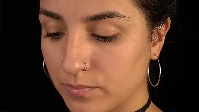 Daphne Moss online show from January 2025 01:24:01 AM