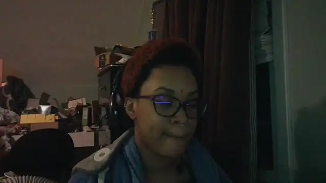 nickytheehawtie online show from February 2026 01:12:01 AM