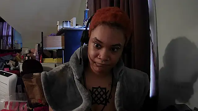 Snapshot of nickytheehawtie chatting on April 2026 06:24:02 PM nickytheehawtie online show from April 2026 06:24:02 PM