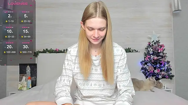 molly hunt  online show from December 2024 04:44:02 AM