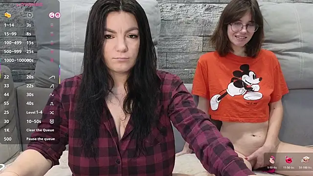 Vika loves you online show from November 2025 02:44:01 AM