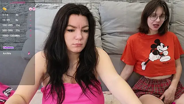 Vika loves you online show from November 2025 03:28:01 AM