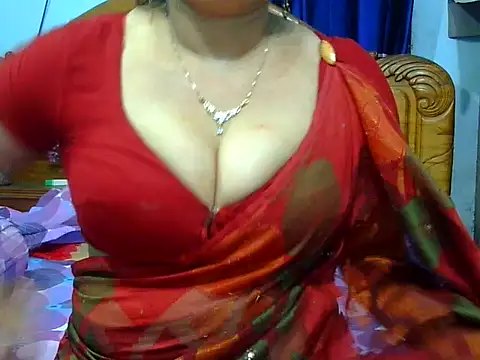 Snapshot of Daneldayna chatting on May 2026 06:38:01 PM Daneldayna online show from May 2026 06:38:01 PM