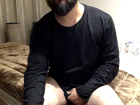 Snapshot of huny0019 chatting on February 2026 06:50:02 PM huny0019 online show from February 2026 06:50:02 PM