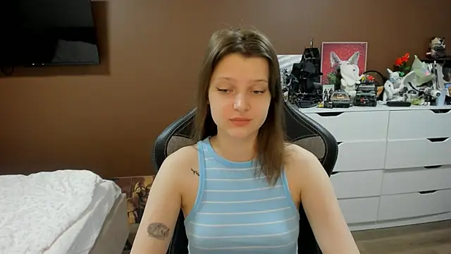 SoniNesti online show from June 2026 04:11:02 PM