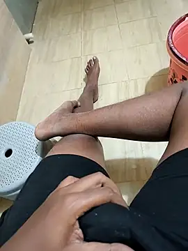 mkmony online show from February 2025 06:22:01 PM