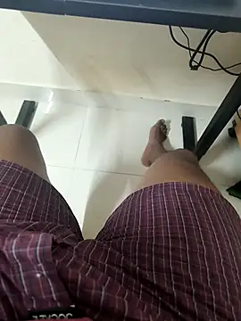 mkmony online show from September 2025 07:25:01 PM