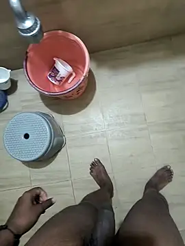 mkmony online show from March 2026 01:06:01 PM