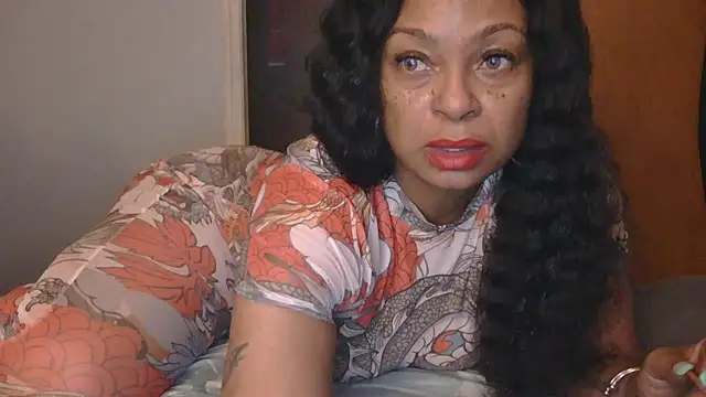 MSweetLindaParks online show from November 2025 11:16:02 PM