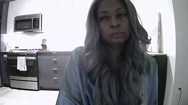 MSweetLindaParks online show from July 2026 01:22:01 AM