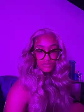 Snapshot of MyssFiji chatting on October 2025 11:03:02 PM MyssFiji online show from October 2025 11:03:02 PM