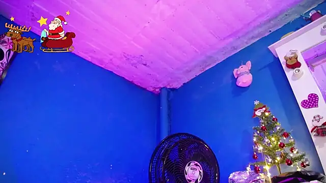 Lunahoney1 online show from December 2024 07:09:02 PM