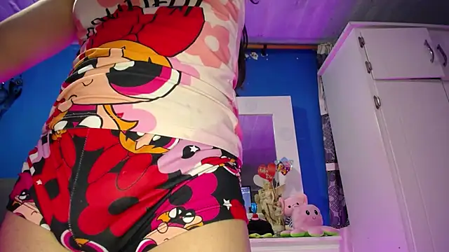 Snapshot of Lunahoney1 chatting on February 2026 07:29:01 PM Lunahoney1 online show from February 2026 07:29:01 PM