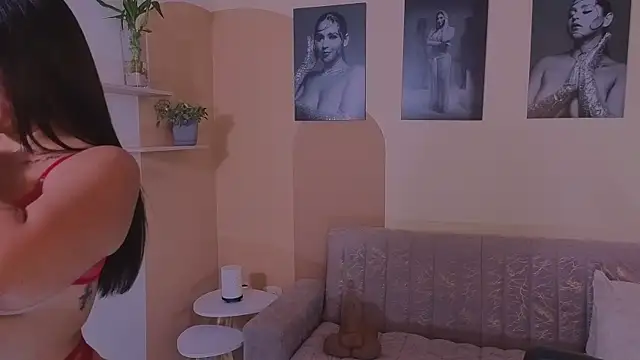 ToriCrossX online show from April 2026 06:10:01 PM