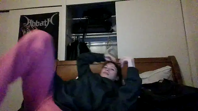 Snapshot of petitedoll29 chatting on December 2024 12:52:02 AM petitedoll29 online show from December 2024 12:52:02 AM