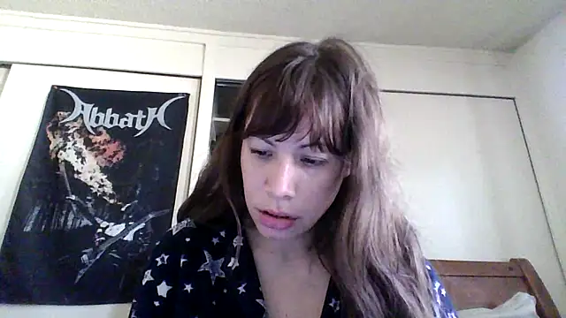 Snapshot of petitedoll29 chatting on December 2024 10:01:02 PM petitedoll29 online show from December 2024 10:01:02 PM