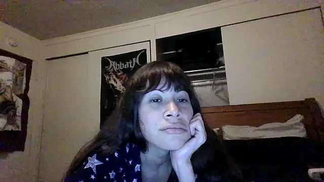 Snapshot of petitedoll29 chatting on December 2024 04:25:02 AM petitedoll29 online show from December 2024 04:25:02 AM